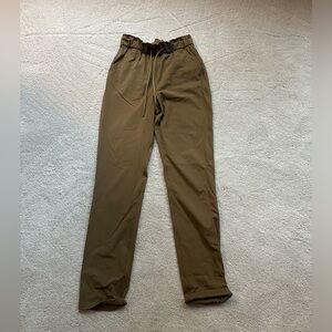 lululemon high waisted joggers